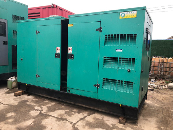 安徽怎样合理控制磷酸铁锂蓄电池的充放电倍率以延长其使用寿命？